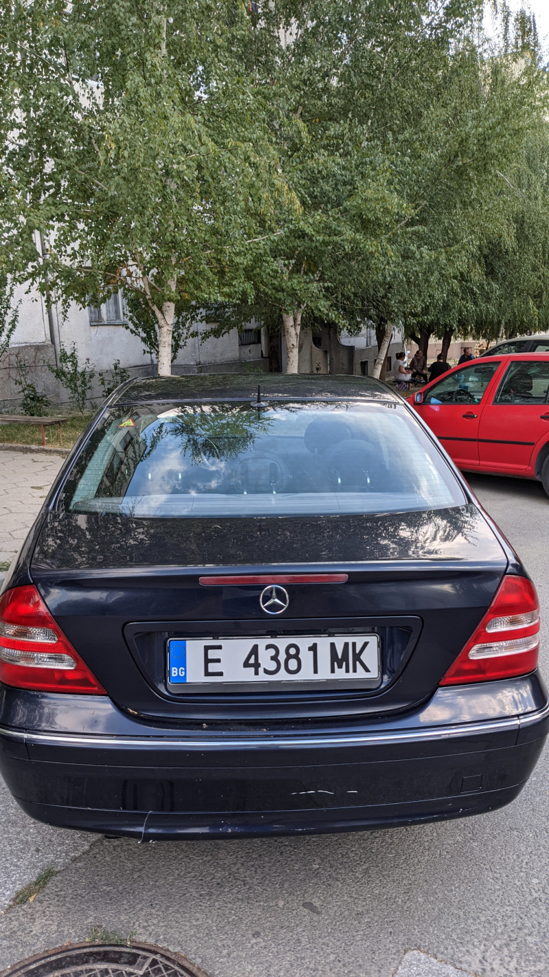 Mercedes-Benz C 200, снимка 3 - Автомобили и джипове - 46203206