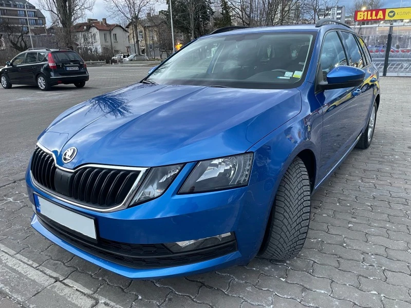 Skoda Octavia AMBIENT, снимка 1 - Автомобили и джипове - 46673579