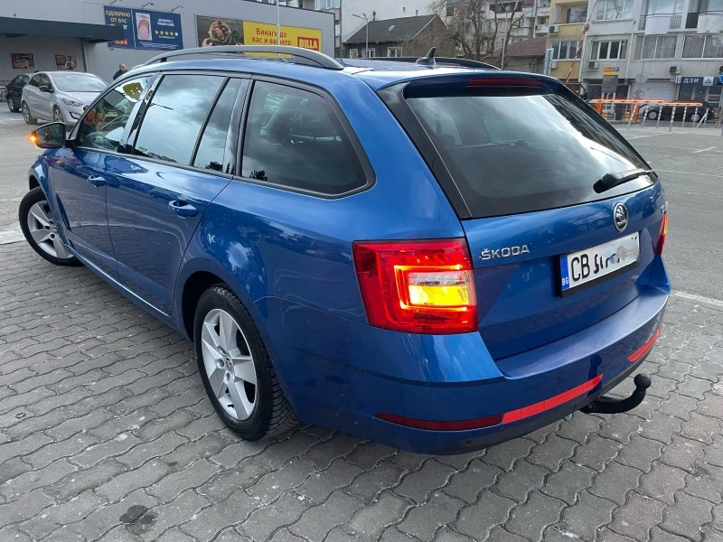 Skoda Octavia AMBIENT, снимка 10 - Автомобили и джипове - 46673579