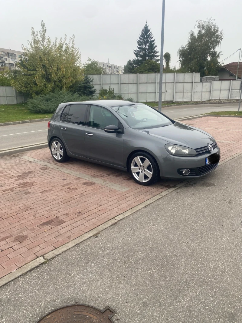 VW Golf 2.0 TDI, снимка 6 - Автомобили и джипове - 47567953