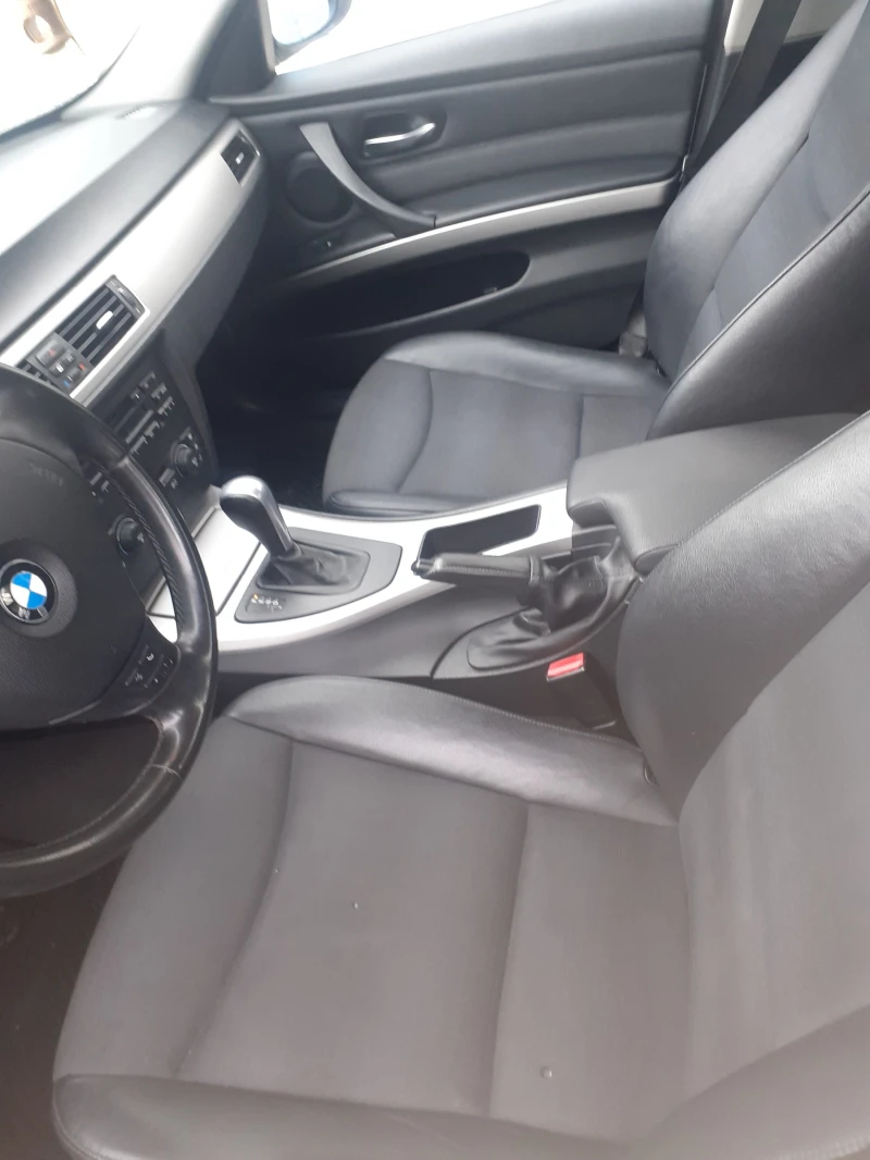 BMW 320 163k.-Кожа-Автомат, снимка 8 - Автомобили и джипове - 47586556