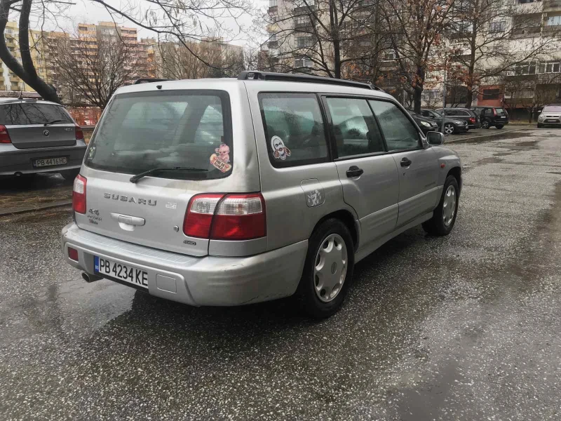 Subaru Forester 2.0Turbo 4Х4 Бензин Автоматик, снимка 4 - Автомобили и джипове - 48457278