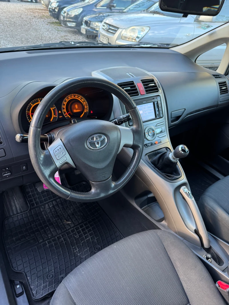 Toyota Auris Toyota Auris 2.0, D-4D, 126ks; NAVI, Bluetooth, снимка 10 - Автомобили и джипове - 48621022