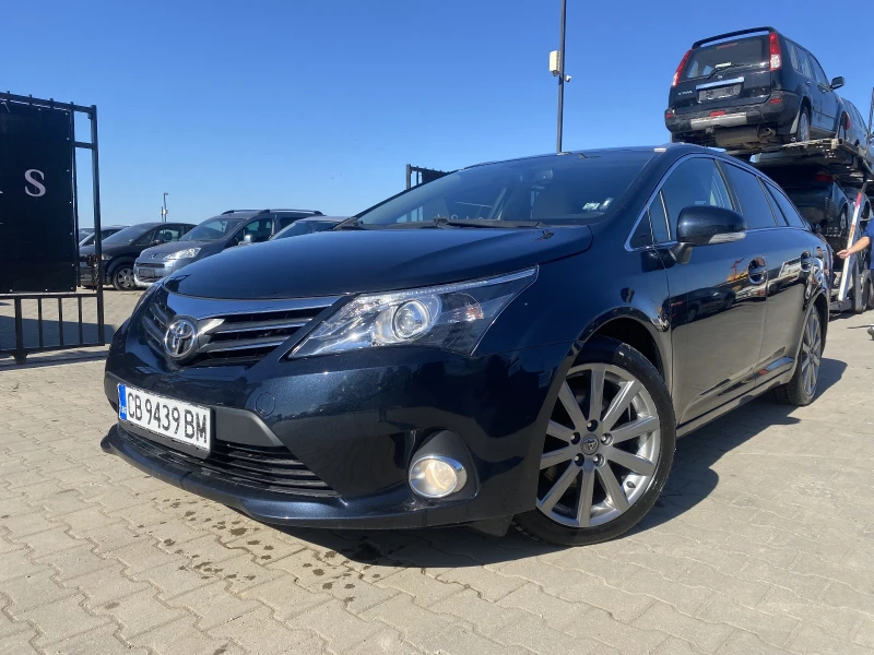 Toyota Avensis 2.2D FACE EURO 5B, снимка 1 - Автомобили и джипове - 48814830