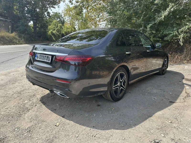 Mercedes-Benz E 200, снимка 4 - Автомобили и джипове - 52500230