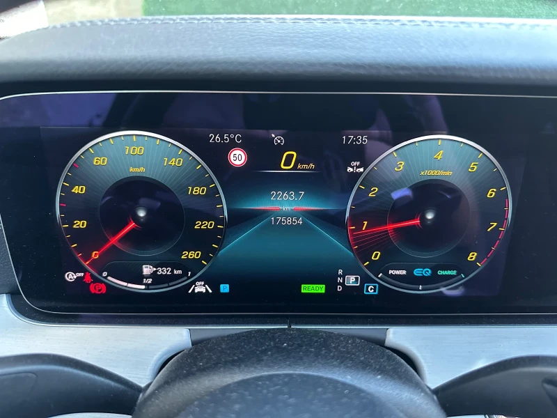 Mercedes-Benz E 200, снимка 14 - Автомобили и джипове - 52500230