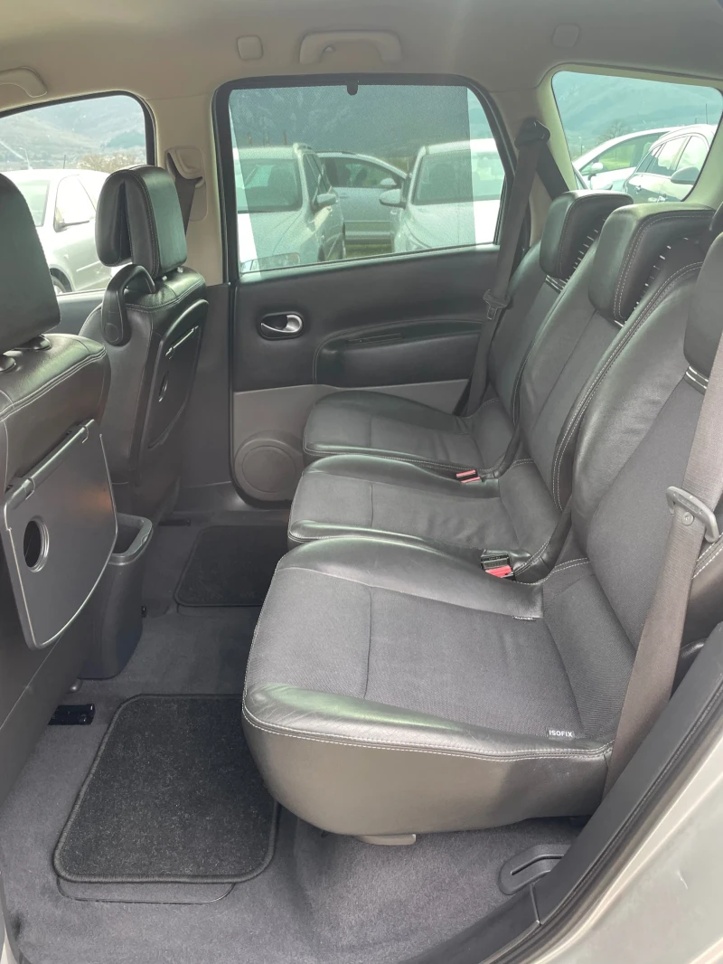 Renault Grand scenic, снимка 10 - Автомобили и джипове - 52369874