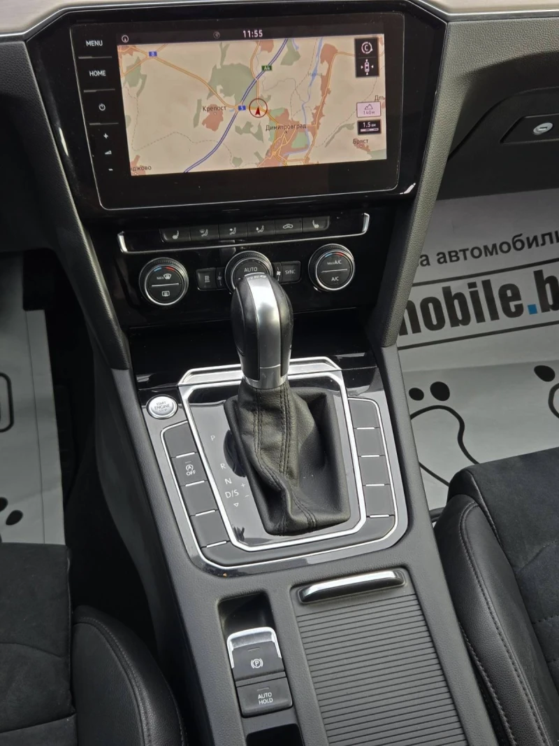 VW Passat 2.0TDI/HIGH-LINE/LIMOSINE/DIGITAL, снимка 13 - Автомобили и джипове - 52578864