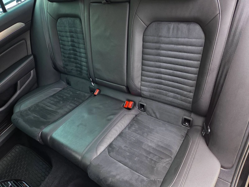 VW Passat 2.0TDI/HIGH-LINE/LIMOSINE/DIGITAL, снимка 10 - Автомобили и джипове - 52578864