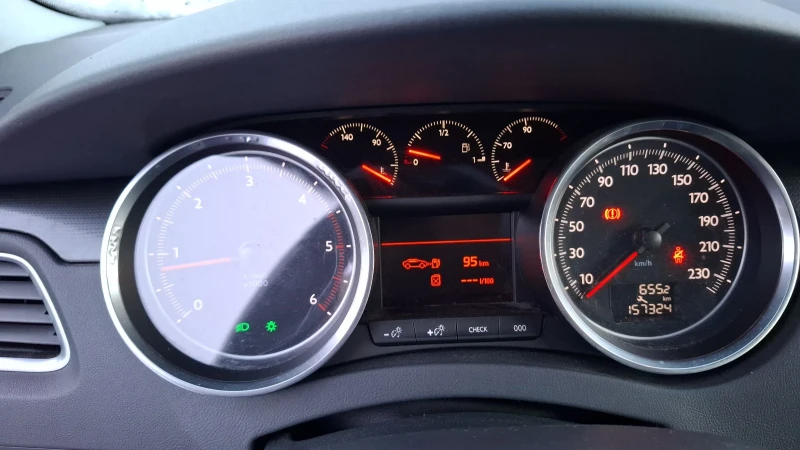 Peugeot 508 Allure HDI 5T , снимка 13 - Автомобили и джипове - 52959002