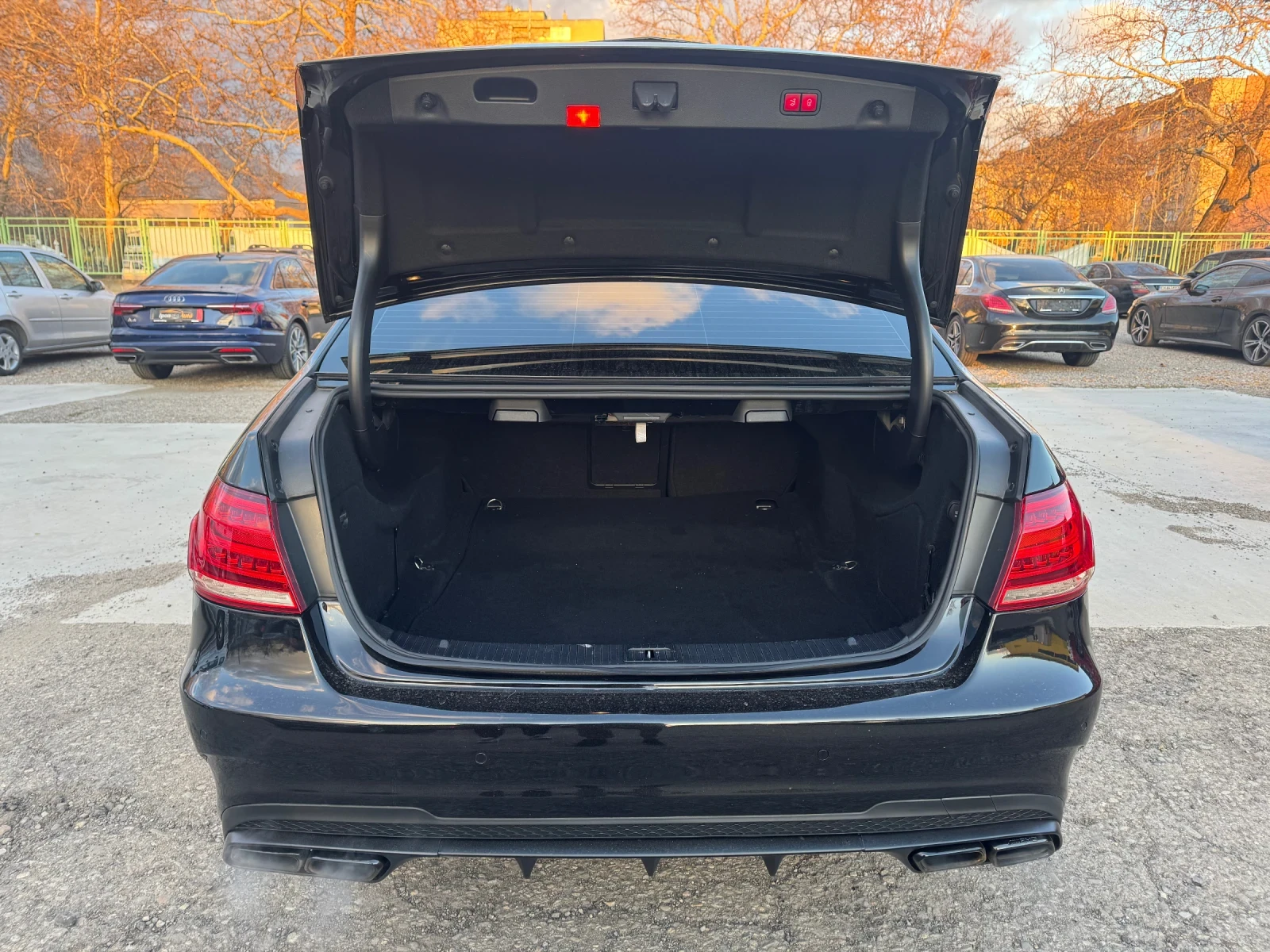 Mercedes-Benz E 63 AMG 525hp  | Mobile.bg   15