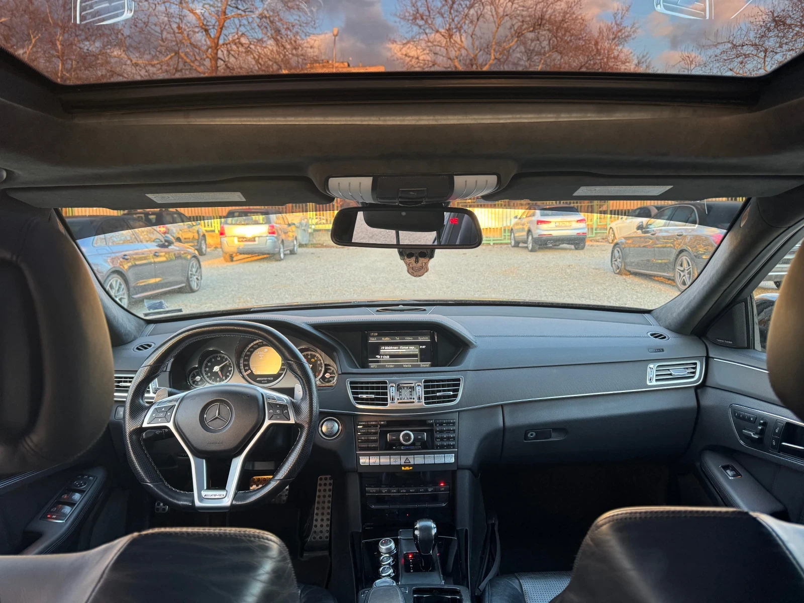 Mercedes-Benz E 63 AMG 525hp  | Mobile.bg   11