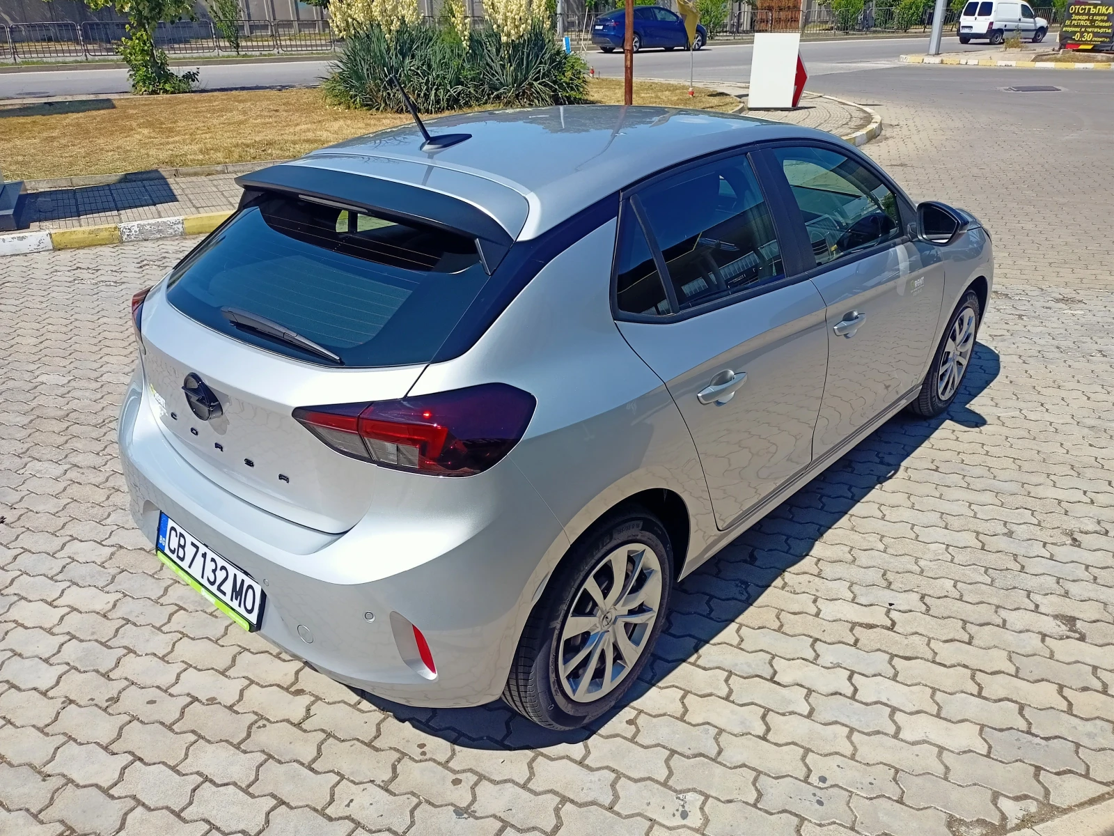 Opel Corsa 2900лв за получаване, 1.2 PureTech turbo  - изображение 4