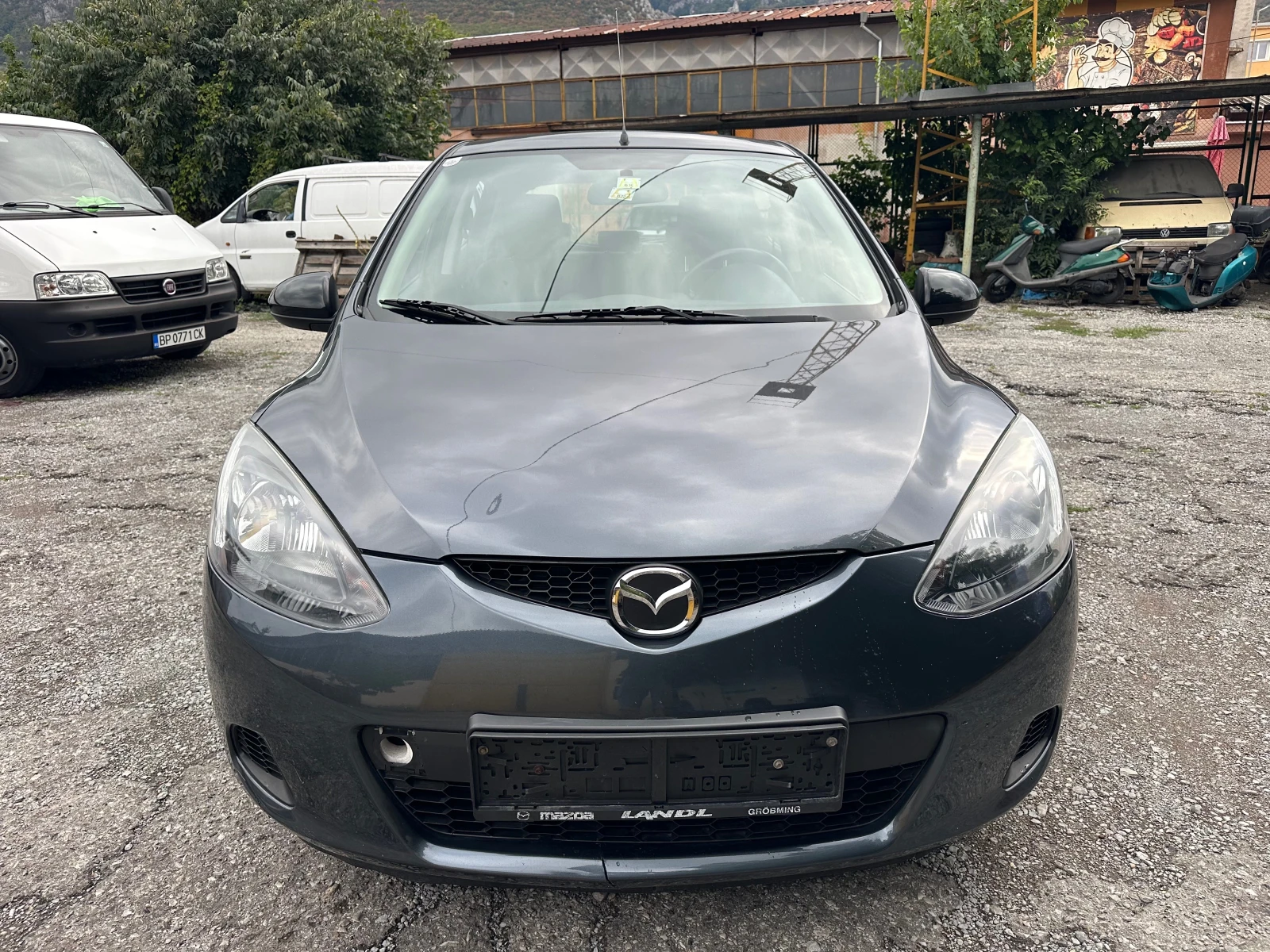 Mazda 2 1.4TDI 137000км - изображение 2