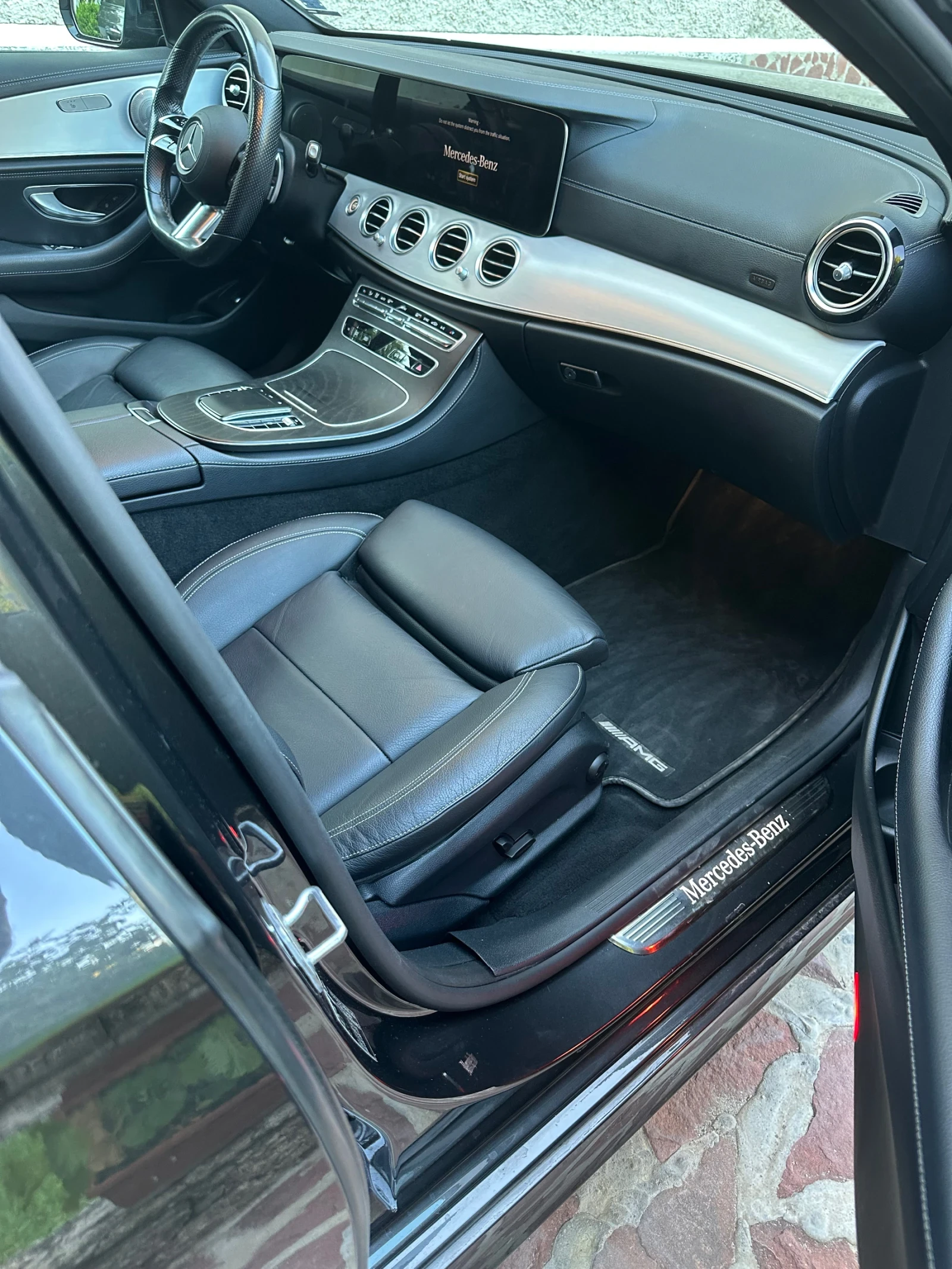 Mercedes-Benz E 200  - изображение 10