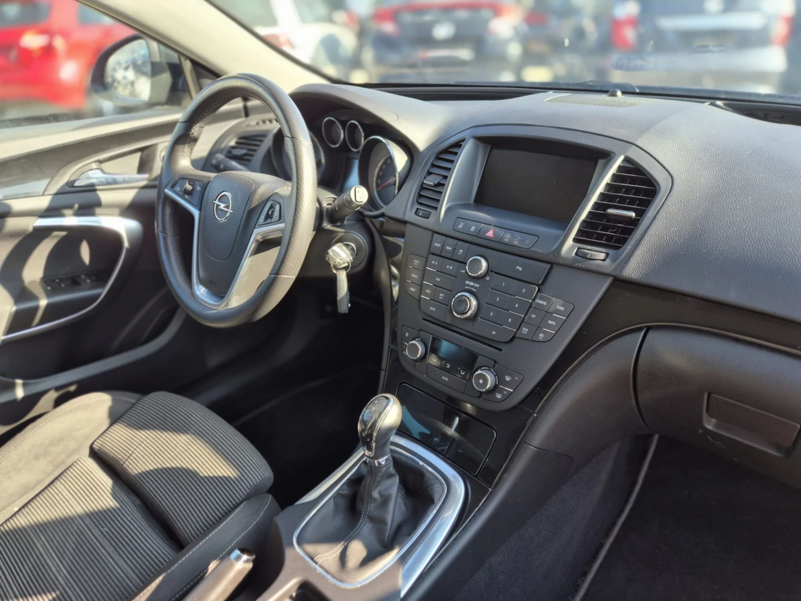 Opel Insignia SPORTS TOURER TURBO - изображение 10