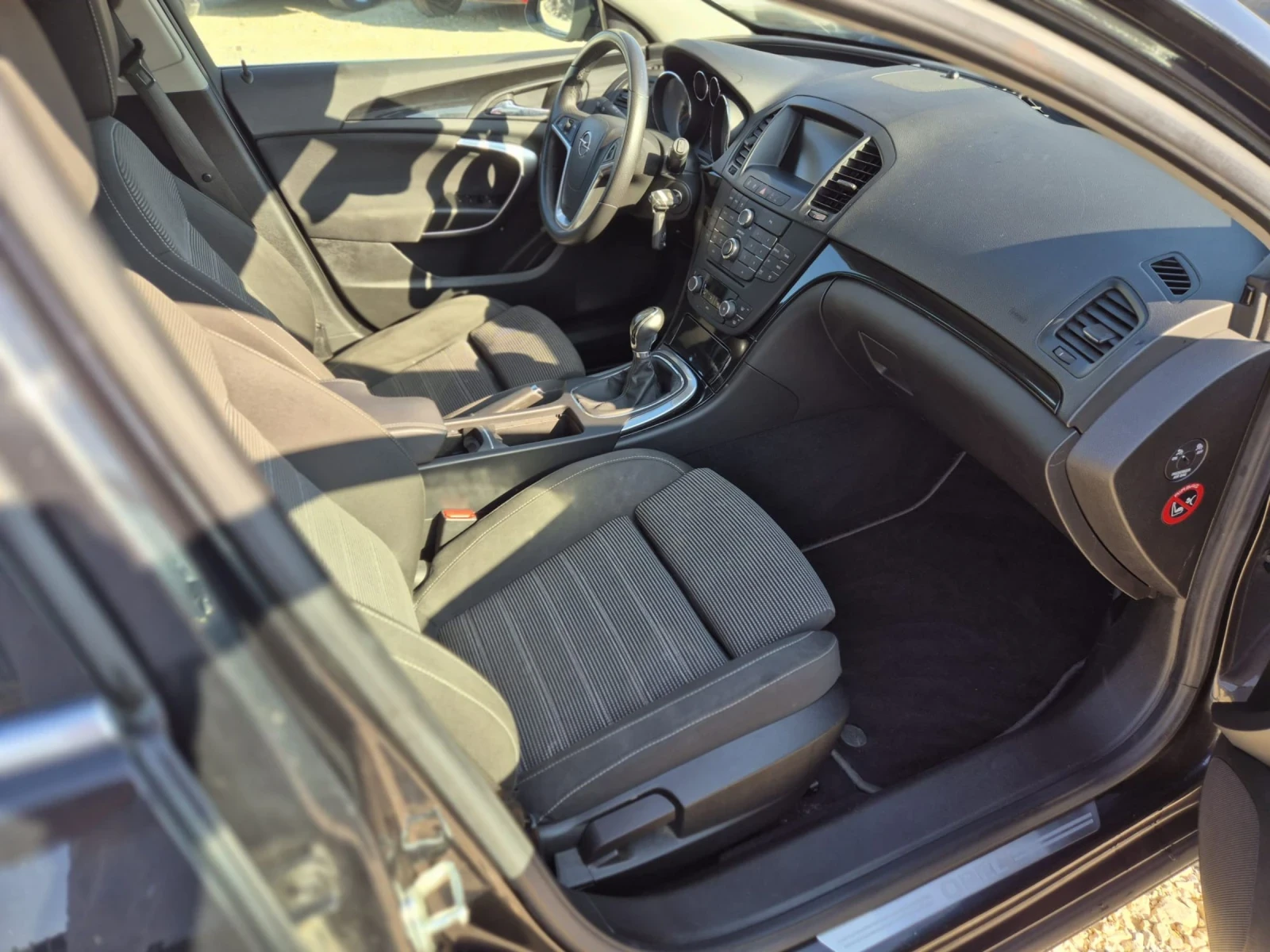 Opel Insignia SPORTS TOURER TURBO | Mobile.bg — изображение 11