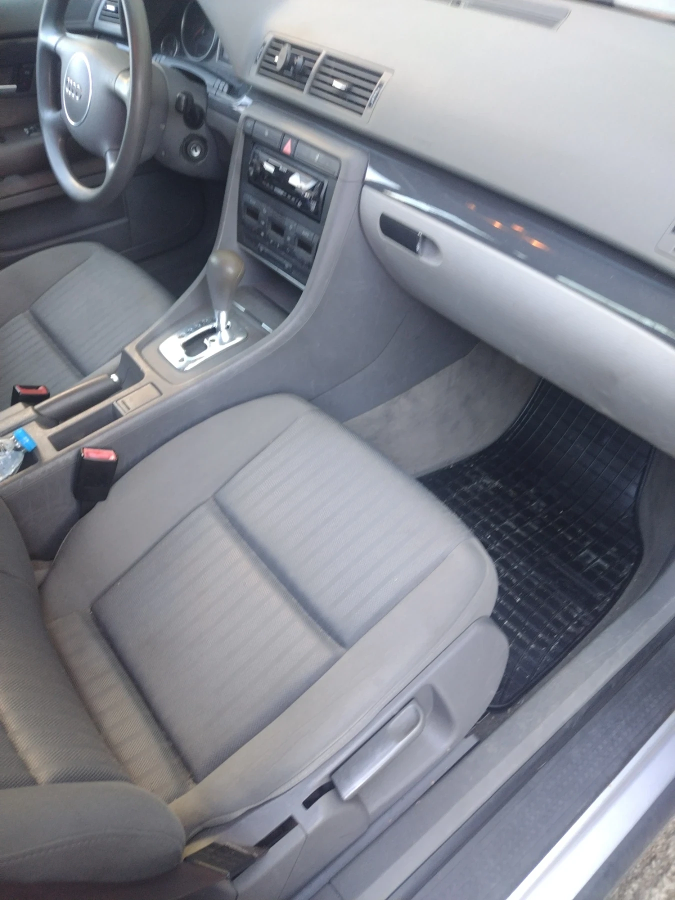 Audi A4 2.0 - изображение 5