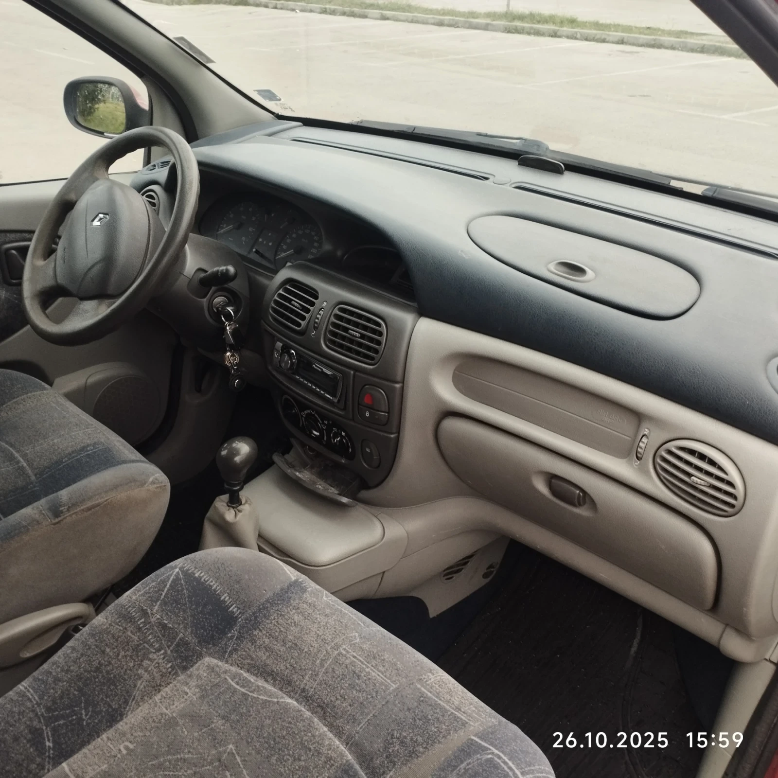 Renault Scenic 1, 9 DTI - изображение 10