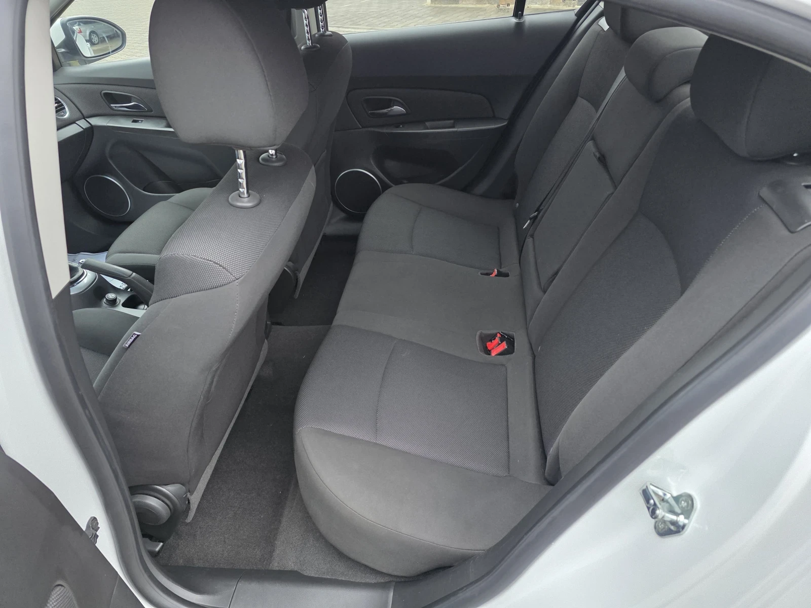 Chevrolet Cruze 1.8i GPL | Mobile.bg   12