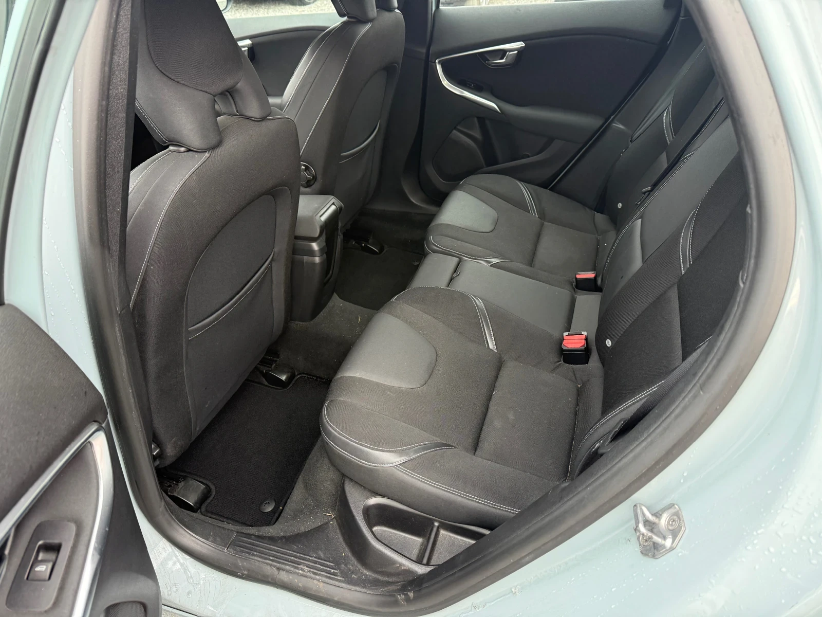 Volvo V40 (Facelift 2016) 2.0 D2 (120 ��) Full Led / Euro 6B | Mobile.bg � ����������� 14