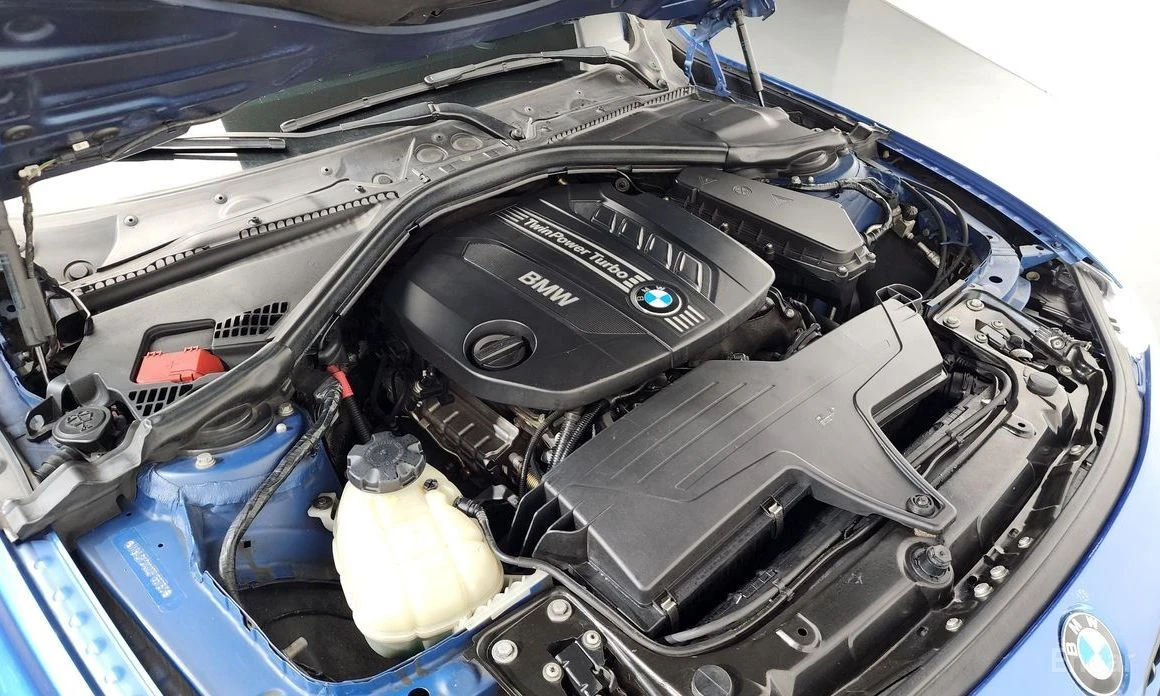 BMW 320  - изображение 6