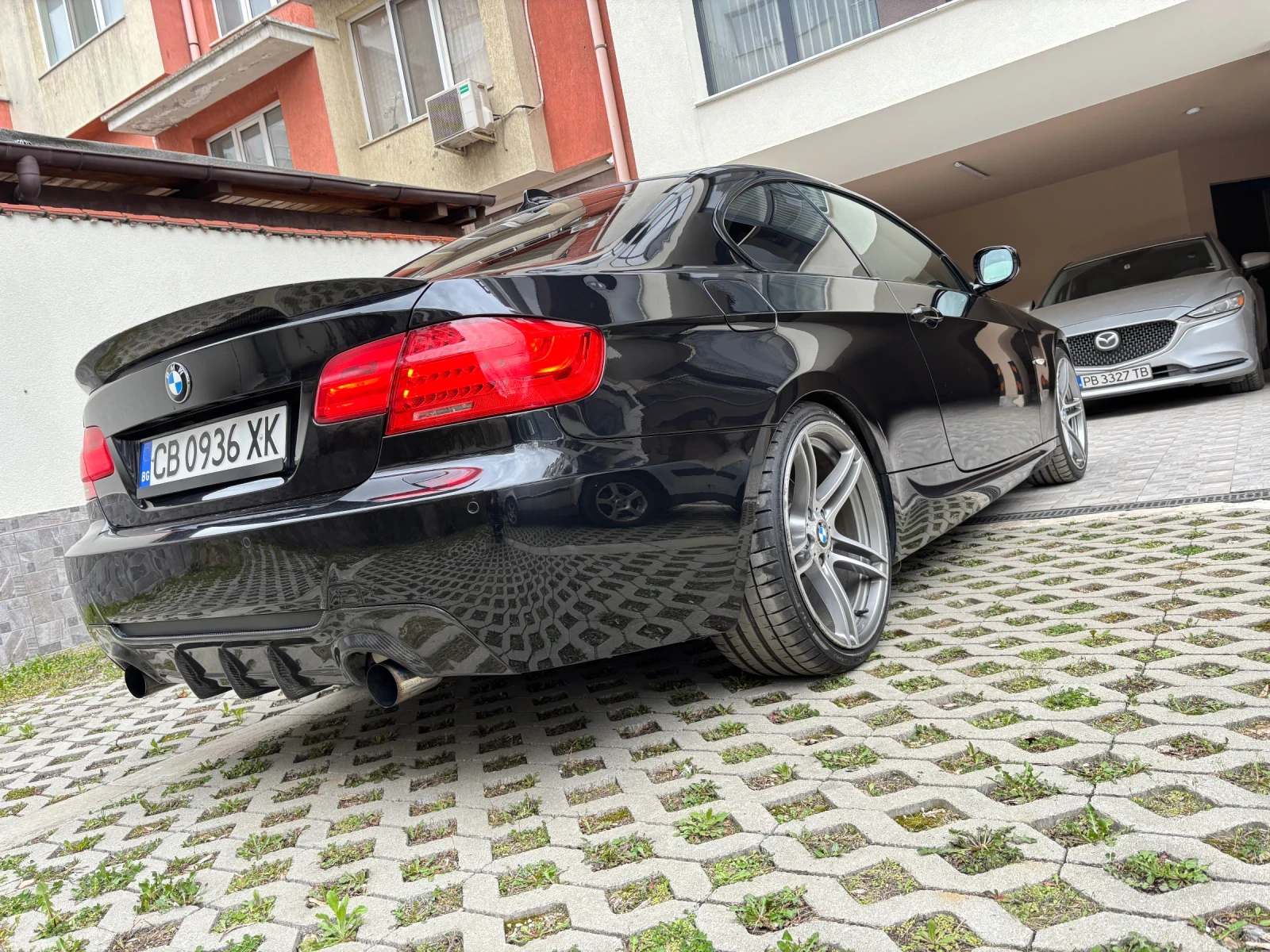 BMW 335 DCT DKG, снимка 6 - Автомобили и джипове - 53477973