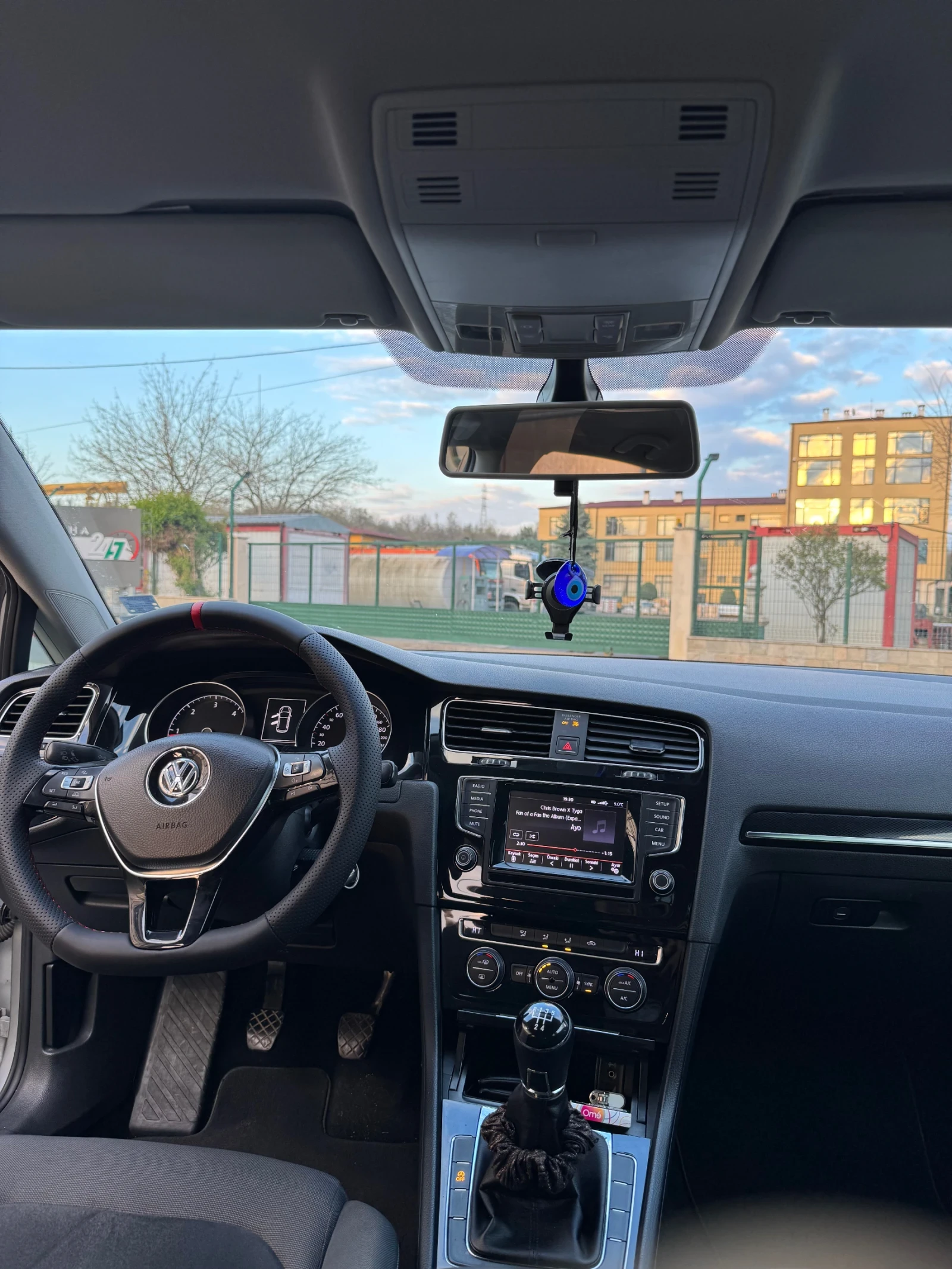 VW Golf, снимка 9 - Автомобили и джипове - 53852707