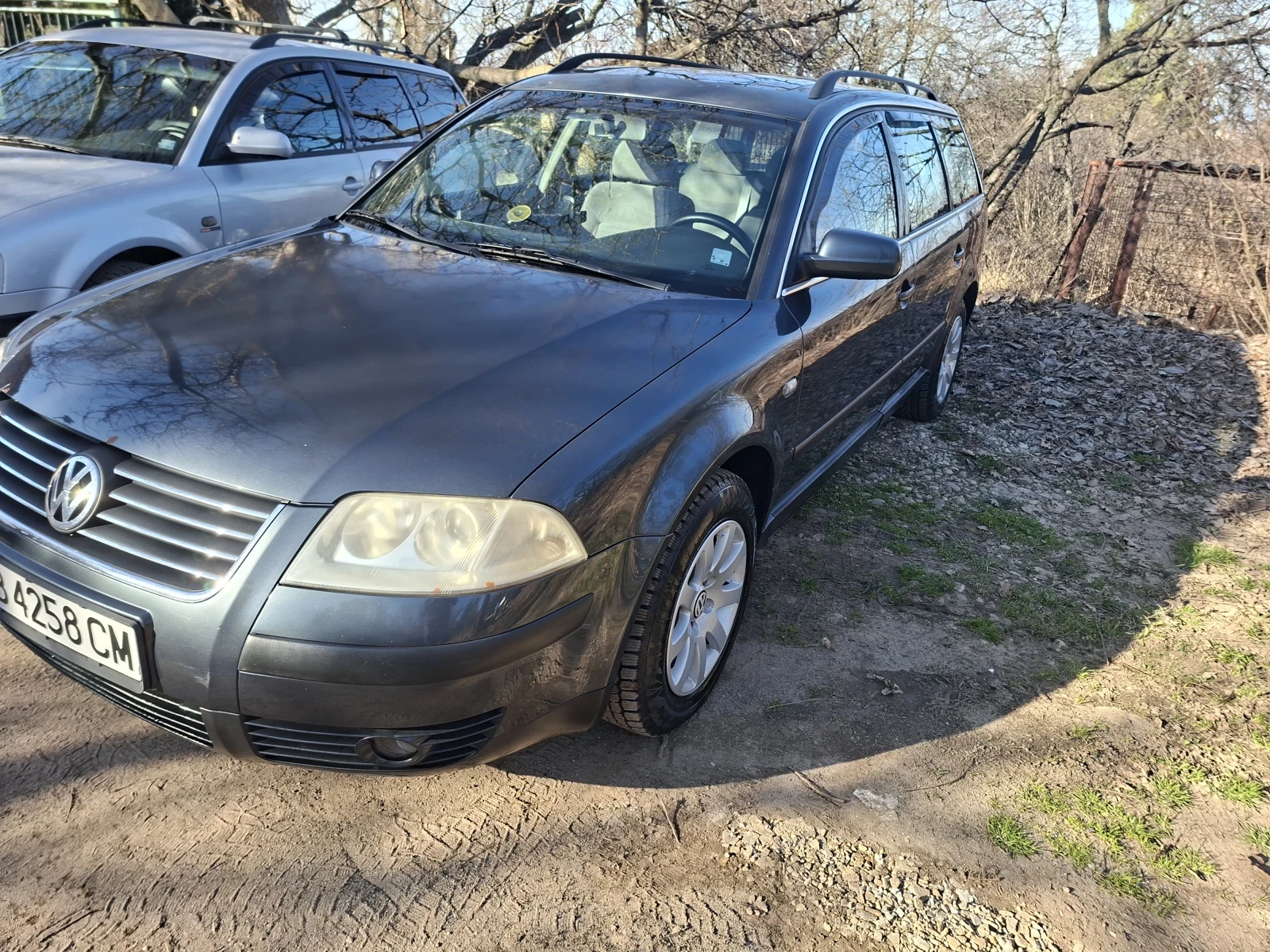VW Passat 1.9TDI 131h.p. Automatic , снимка 4 - Автомобили и джипове - 53827923