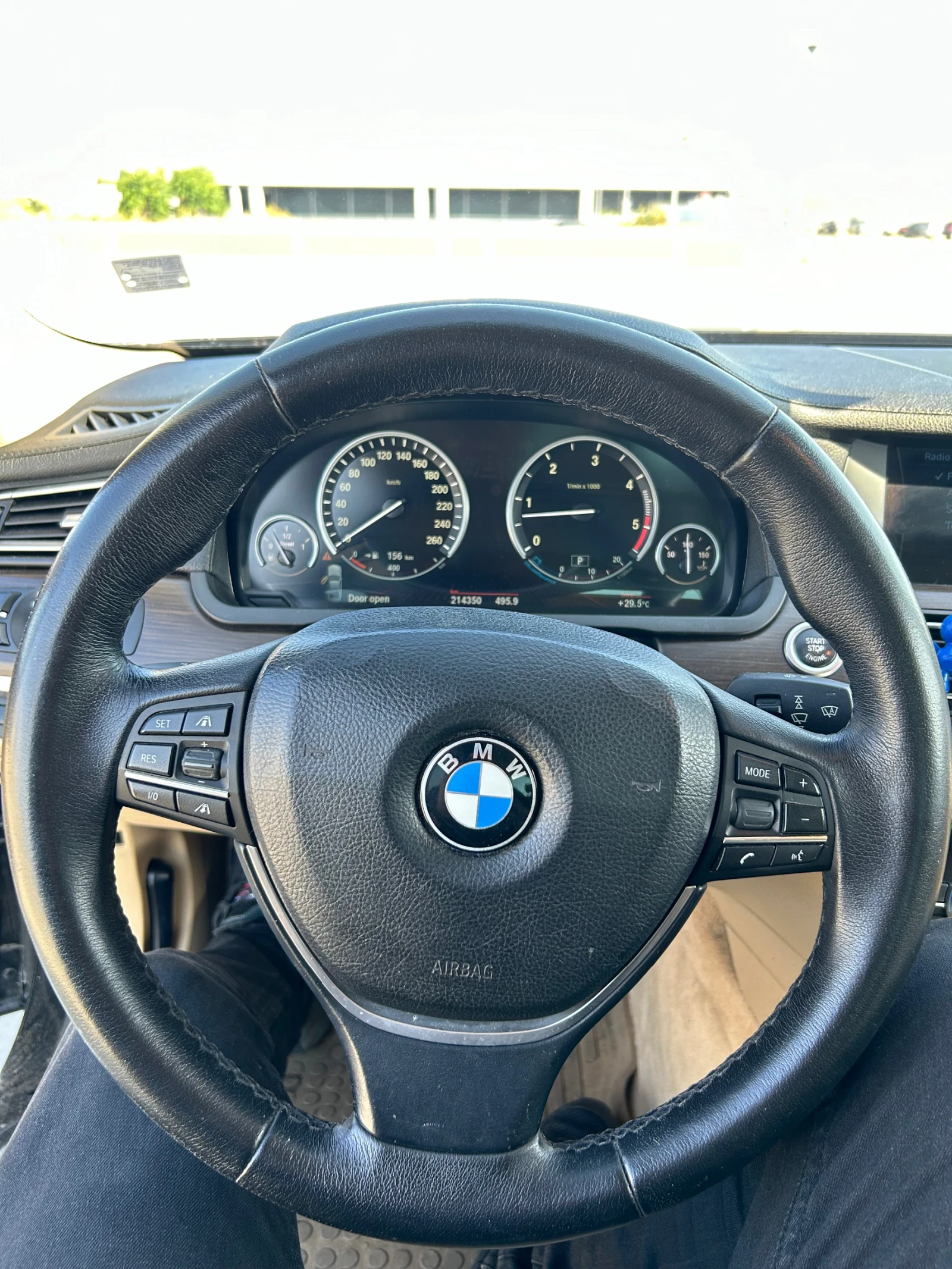 BMW 730, снимка 12 - Автомобили и джипове - 53968422