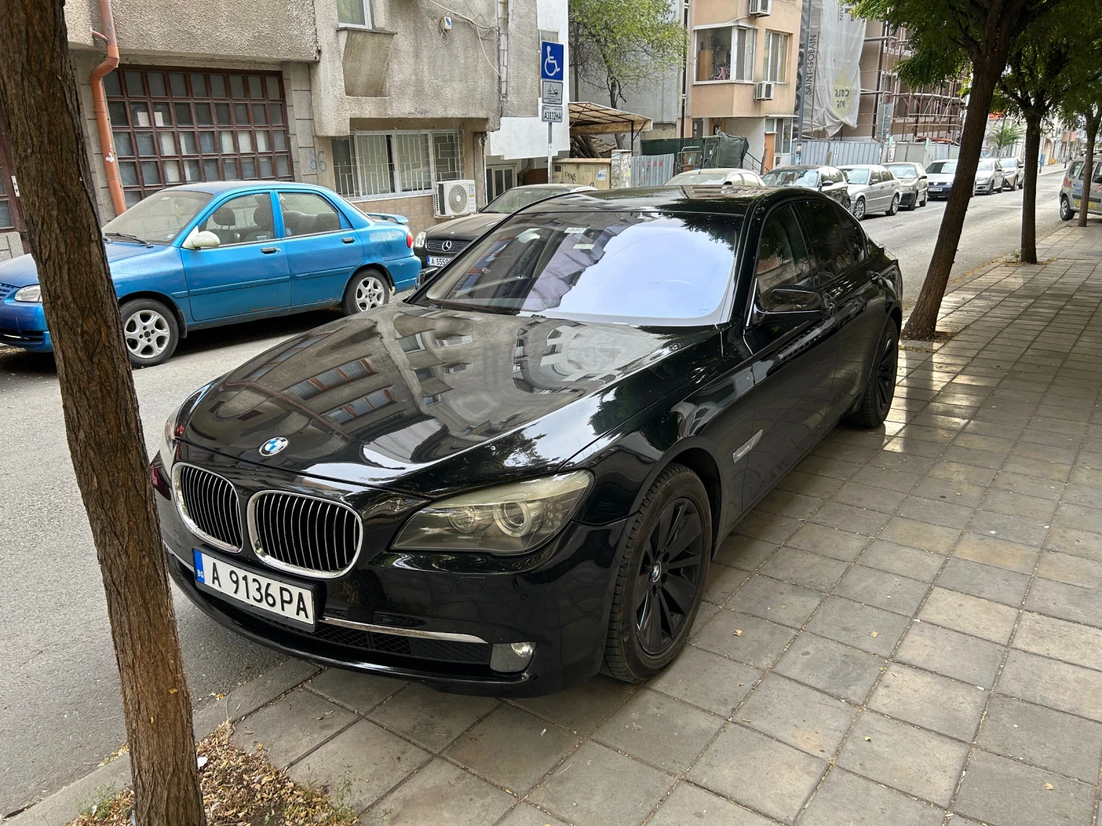BMW 730, снимка 4 - Автомобили и джипове - 53968422