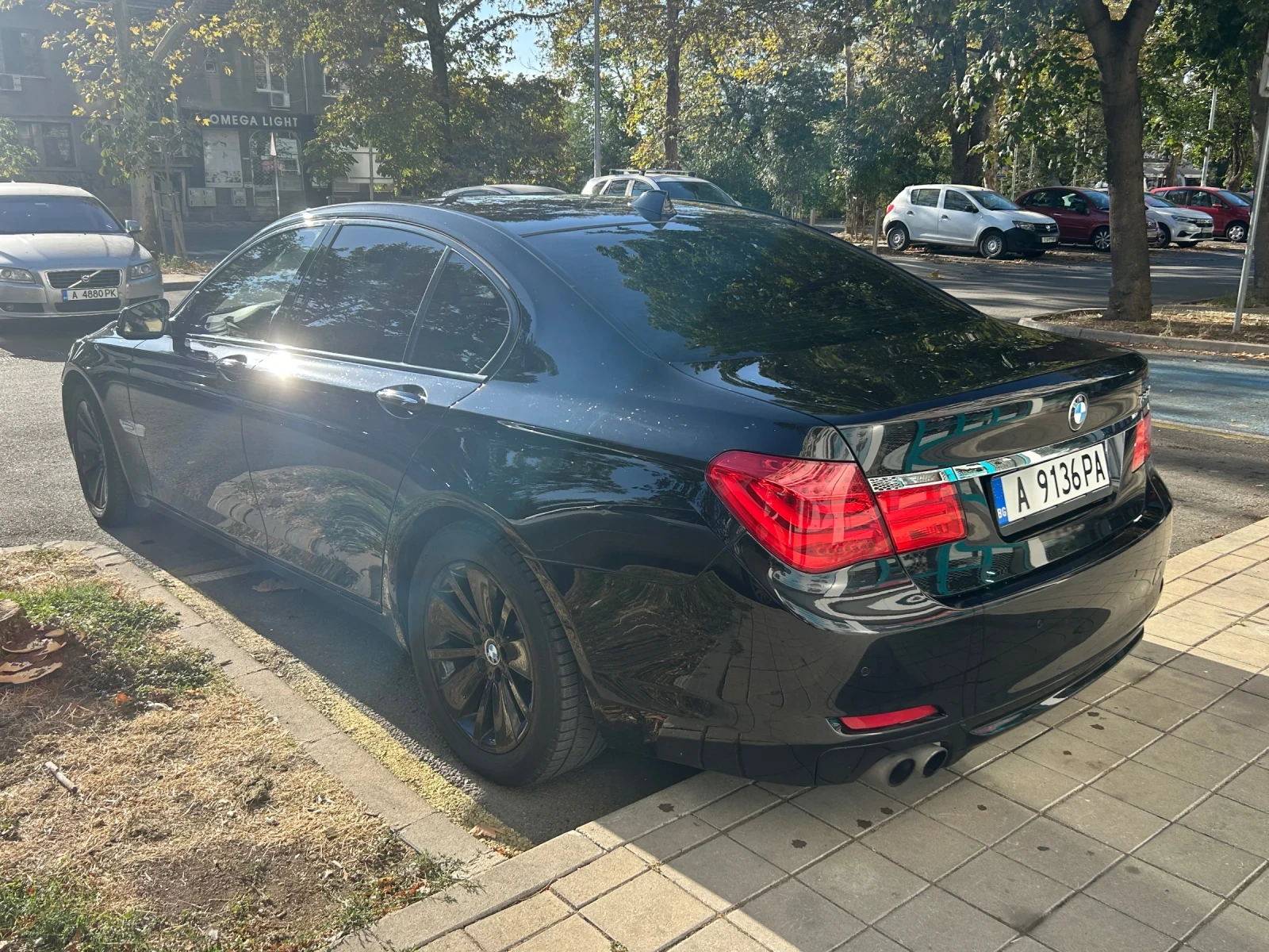 BMW 730, снимка 8 - Автомобили и джипове - 53968422