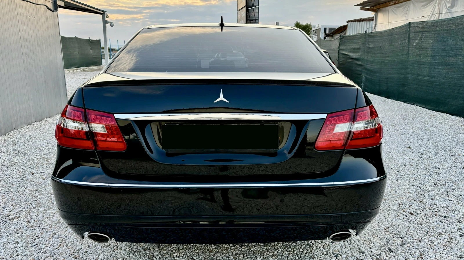 Mercedes-Benz E 350 EURO 6, снимка 8 - Автомобили и джипове - 54392281