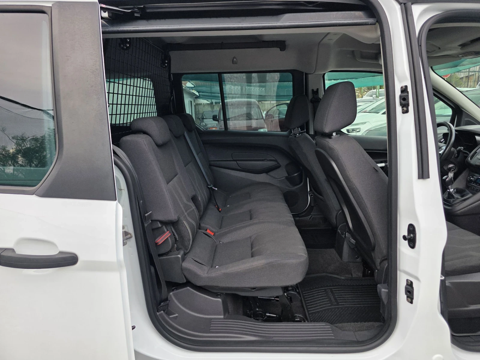 Ford Connect МАКСИ 1.6 TDCI 120 К.С. ЕВРО 6 / КЛИМАТРОНИК , снимка 11 - Автомобили и джипове - 54525325