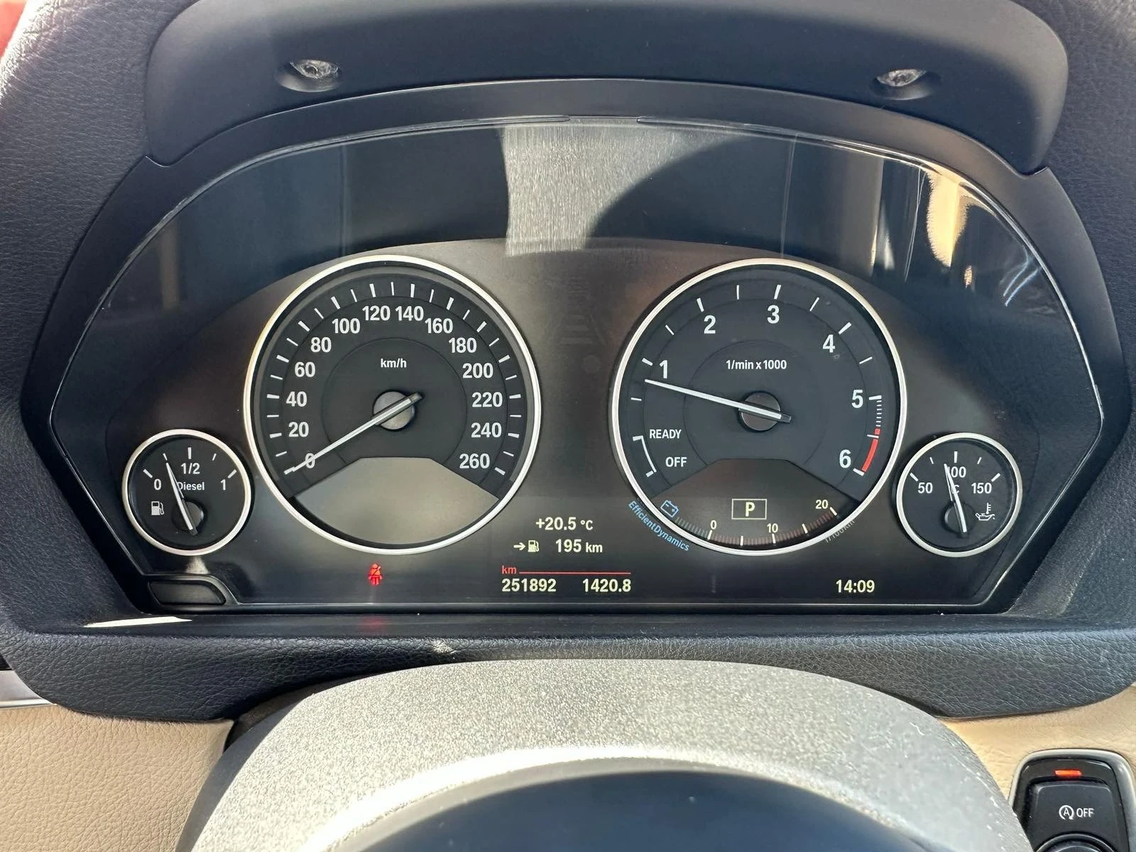 BMW 320 GT, снимка 11 - Автомобили и джипове - 54533652
