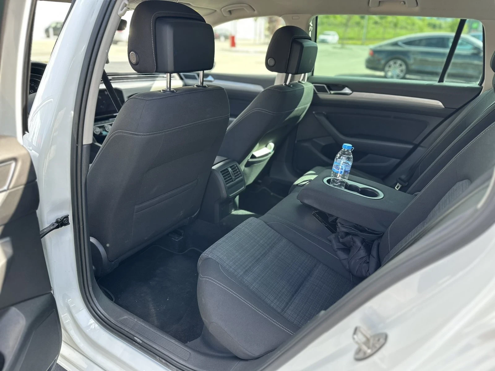 VW Passat, снимка 9 - Автомобили и джипове - 54729311