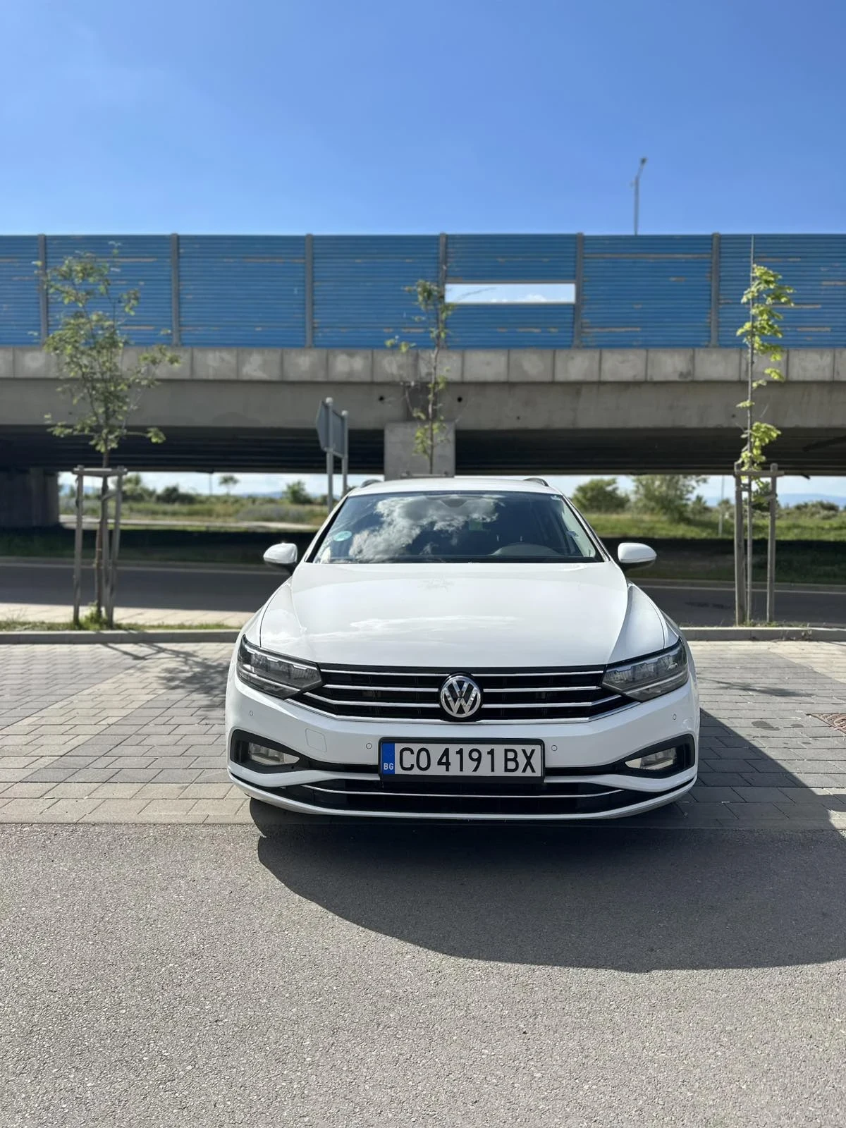 VW Passat, снимка 2 - Автомобили и джипове - 54729311