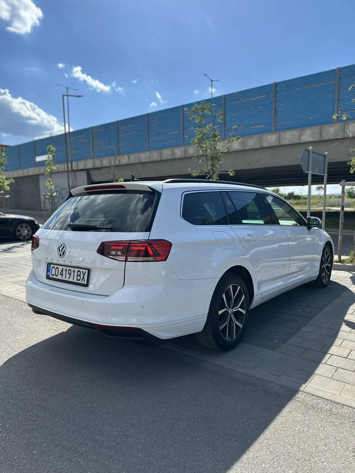 VW Passat, снимка 7 - Автомобили и джипове - 54729311