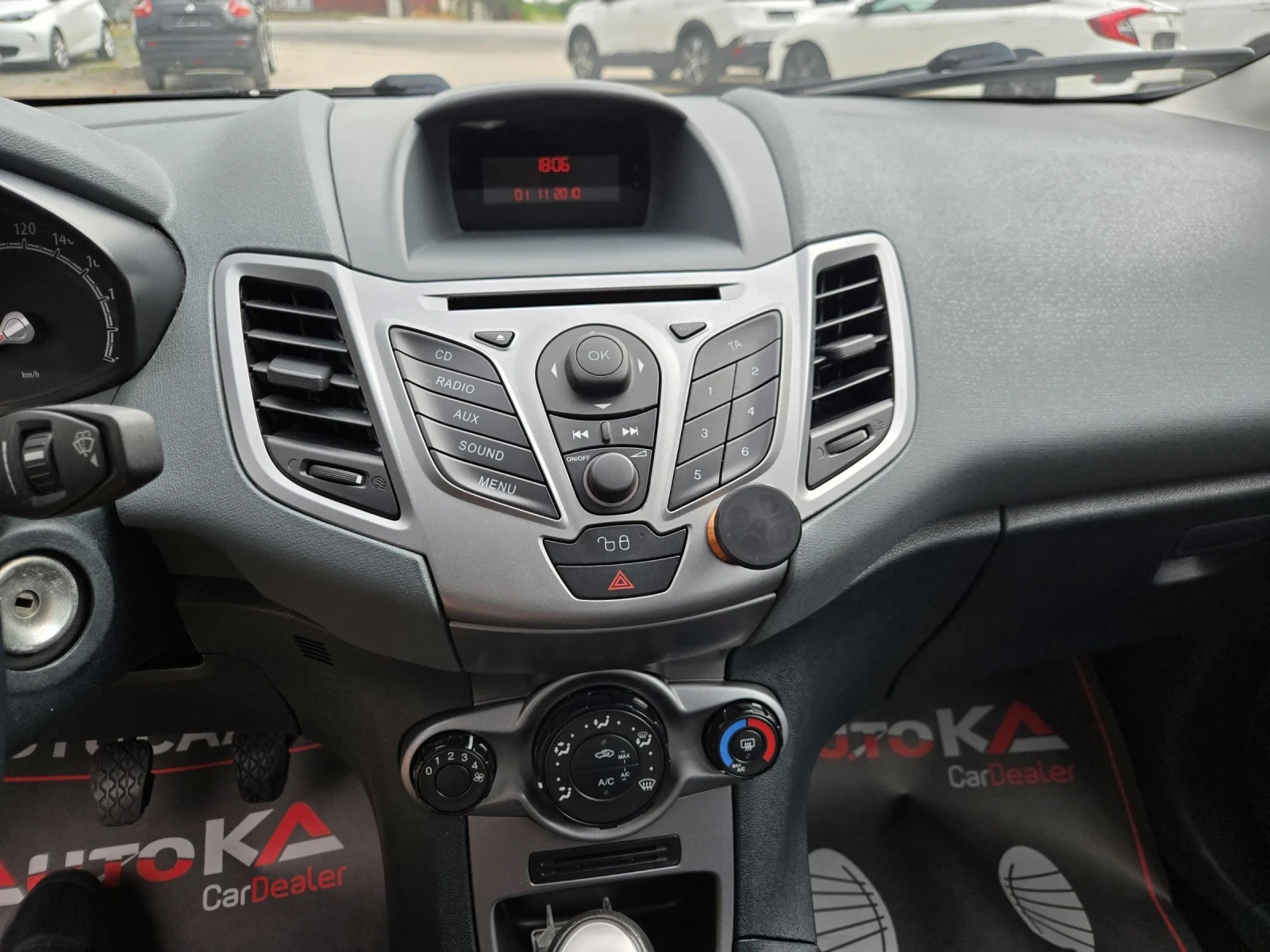 Ford Fiesta 1.2i-60кс= КЛИМАТИК= EURO 5A, снимка 16 - Автомобили и джипове - 54743158