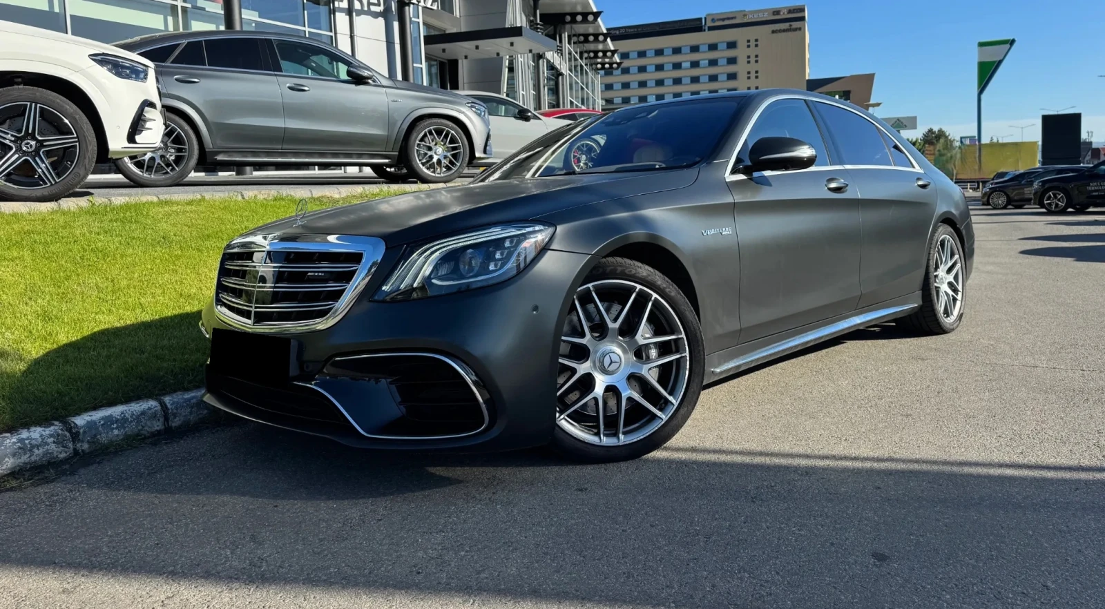 Mercedes-Benz S 63 AMG Long 4Matic+ , снимка 3 - Автомобили и джипове - 54748095