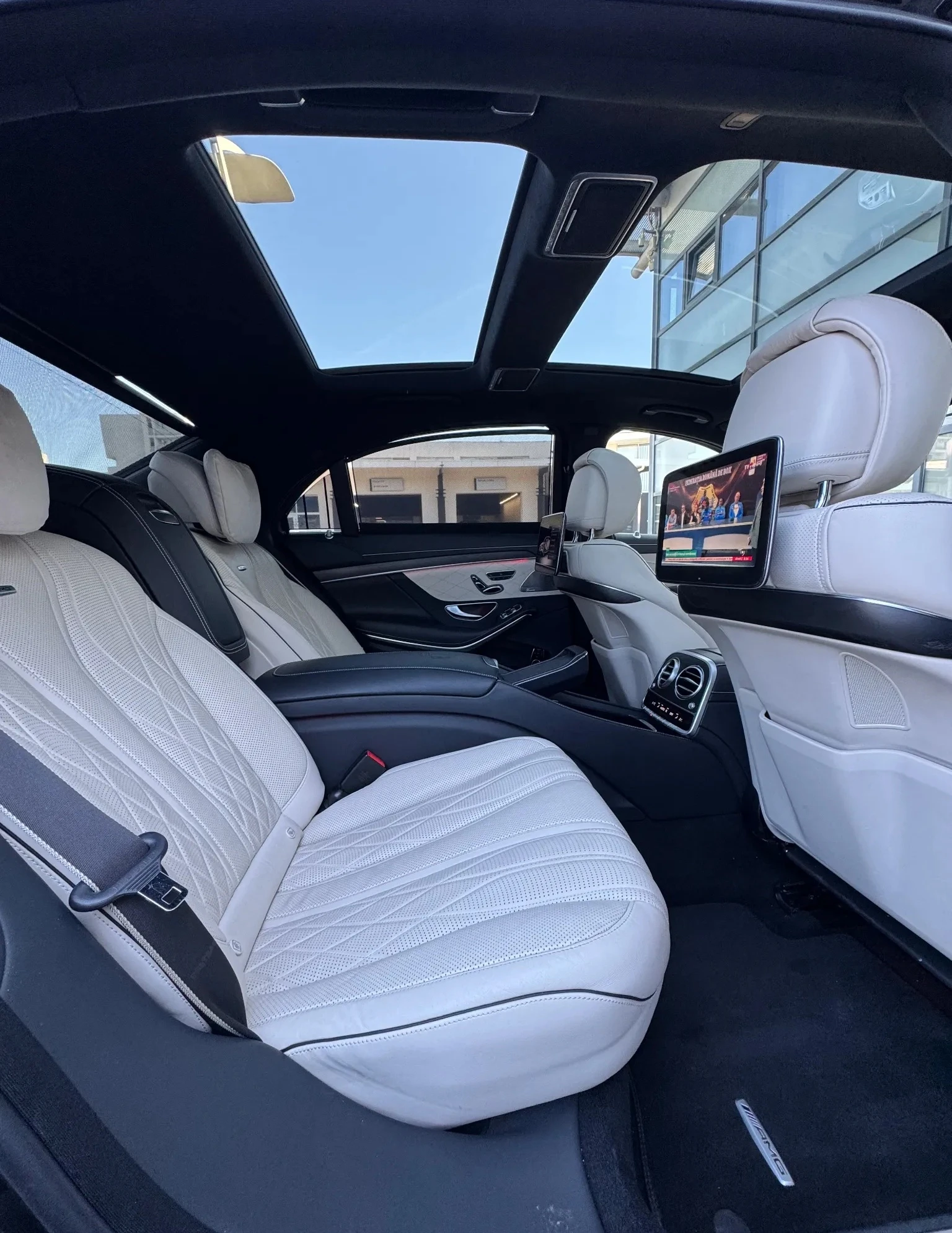 Mercedes-Benz S 63 AMG Long 4Matic+ , снимка 9 - Автомобили и джипове - 54748095