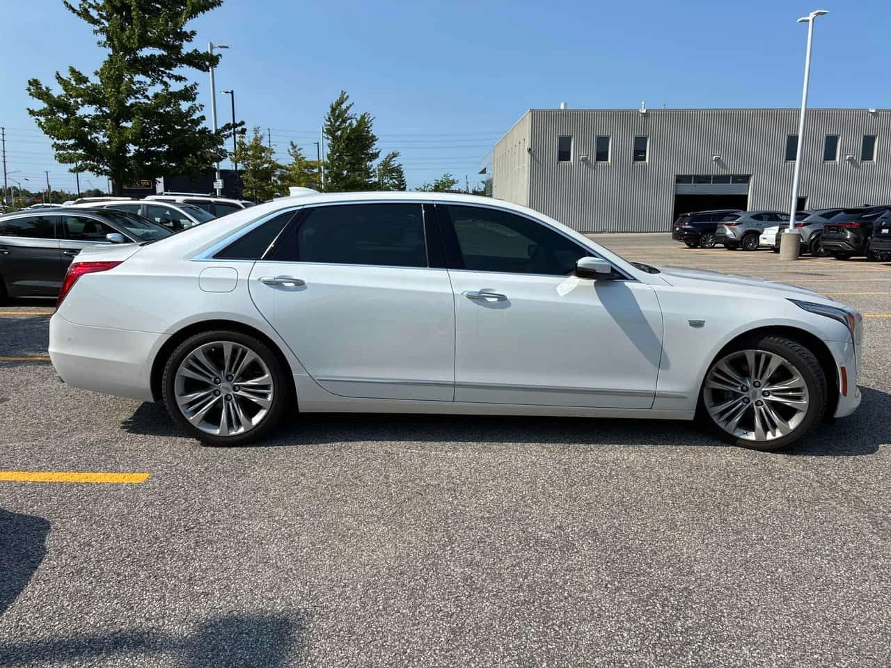 Cadillac CT6 * Platinum AWD* АВТОКРЕДИТ БЕЗ ПЪРВОНАЧАЛНА ВНОСКА, снимка 3 - Автомобили и джипове - 55651069