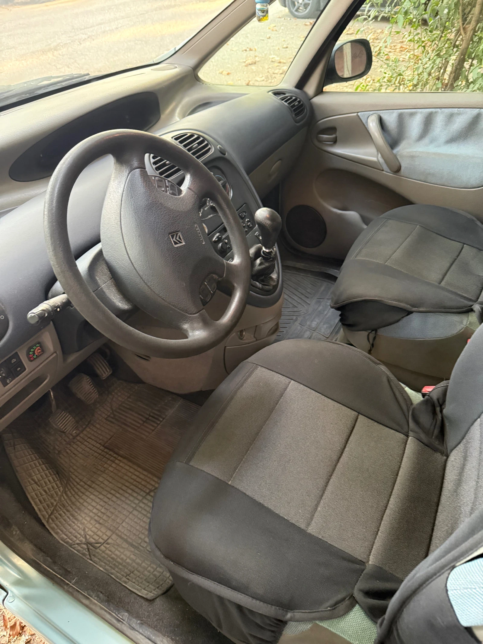 Citroen Xsara picasso, снимка 3 - Автомобили и джипове - 55957755