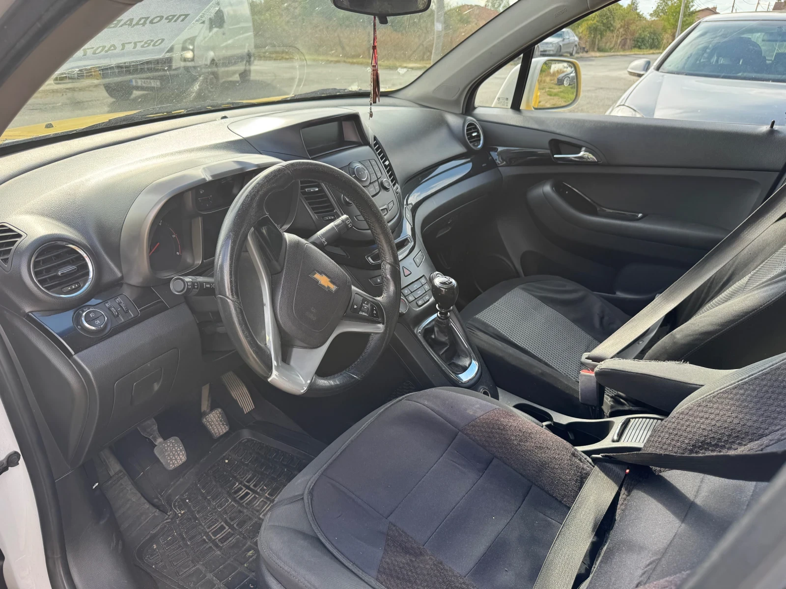 Chevrolet Orlando, снимка 6 - Автомобили и джипове - 56224308