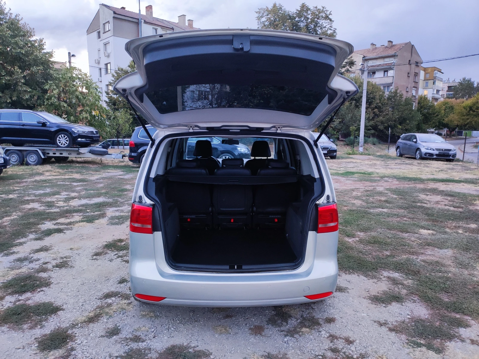 VW Touran 2.0TDi 170�� ��������� DSG euro5 Selection 225000k | Mobile.bg � ����������� 14