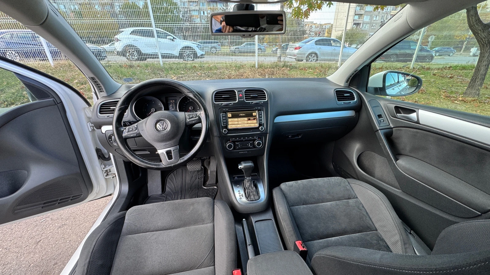 VW Golf 2.0 TDI , снимка 11 - Автомобили и джипове - 56646801