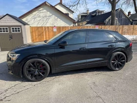 Audi SQ8 * ДИСТРОНИК * 360 * ОБДУХВАНЕ * CARPLAY, снимка 2 - Автомобили и джипове - 53660544