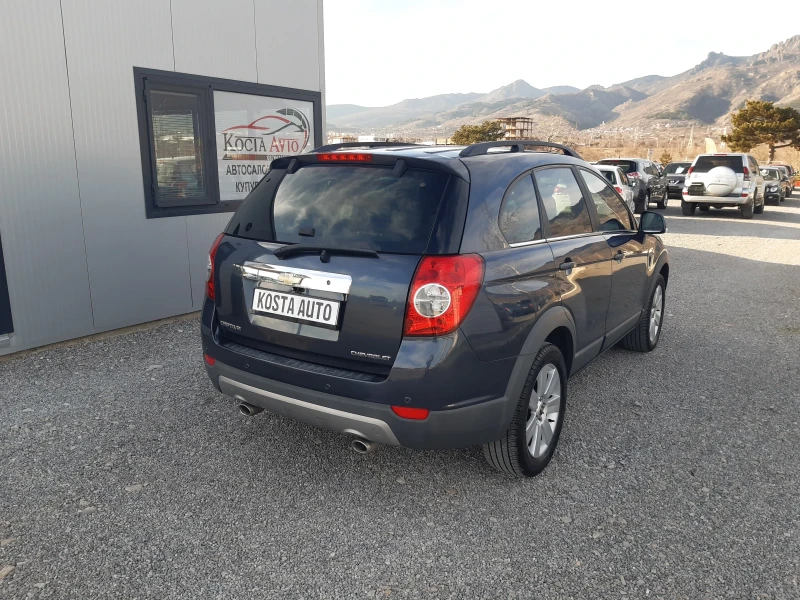 Chevrolet Captiva 7 МЕСТА/4Х4 КАТО НОВА , снимка 4 - Автомобили и джипове - 49158542