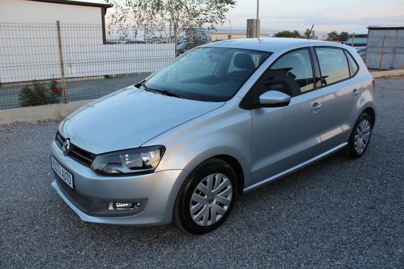 VW Polo  КАТО НОВА 1.4, снимка 8 - Автомобили и джипове - 49158542