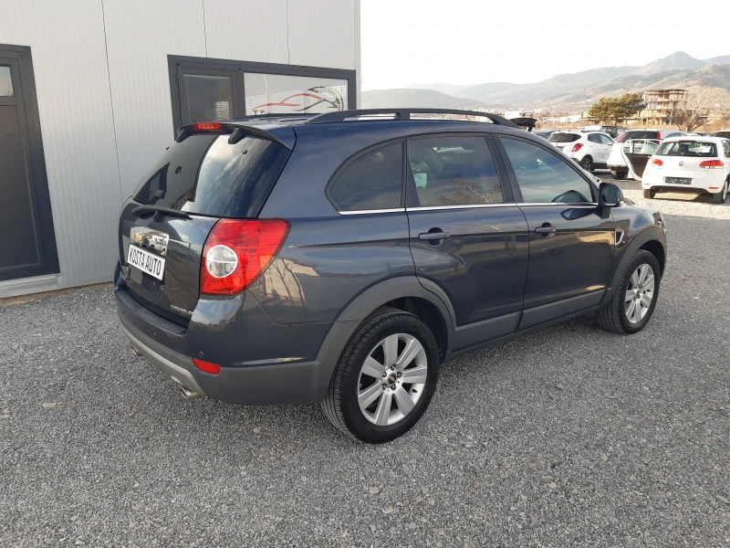 Chevrolet Captiva 7 МЕСТА/4Х4 КАТО НОВА , снимка 3 - Автомобили и джипове - 49158542